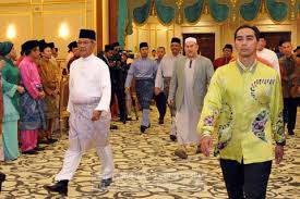 Senarai nama yang dipertuan agong malaysia. 20 Jun 2017 Majlis Berbuka Puasa Kdymm Seri Paduka Baginda Yang Di Pertuan Agong Xv Bersama Penjawat Awam Sistem E Foto Jabatan Perdana Menteri