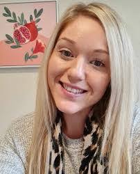 Megan Perry's Instagram, Twitter & Facebook