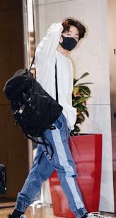 Jungkook Airport Fashion Tumblr Airport Fashion Kpop Fashion Airport Style