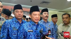 Ceramah, cerah islam, abdul somad, abdul somad lc, ma, kajian hadits, hadits, hadis, kajian islam, islam, muslim. Tito Karnavian Sentil Video Abdul Somad Soal Hari Ibu Kafir
