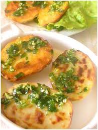 Pommes De Terre A L Ail Recettes Gourmandes Recettes De Cuisine Galette Pomme De Terre Recette Gourmande