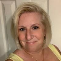 Michelle Plummer's Instagram, Twitter & Facebook