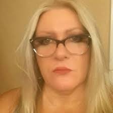 Terri Broyles's Instagram, Twitter & Facebook