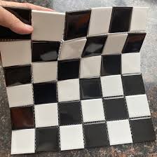 Gạch Mosaic Trắng Đen Vuông Caro