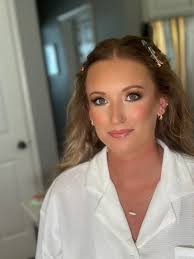 Before and after in my bride yesterday 💛