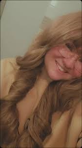 Lydia Bergeron's Instagram, Twitter & Facebook