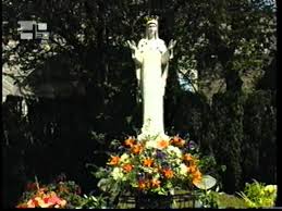 Non loin de chez nous, le lieux d apparition de la vièrge. Our Lady Of Beauraing In Belgium Youtube