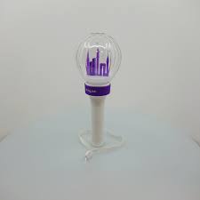 Ich würde gerne meine kpop sammlung. G I Dle Official Light Stick Daebak K Pop Shop Der Erste K Pop Shop In Deutschland