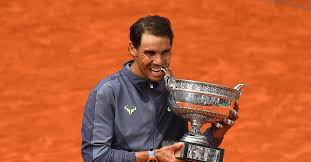 Dans le tournoi féminin, les deux dernières dans le tableau masculin, rafael nadal, vainqueur l'an passé et qui a remporté récemment le tournoi de rome 27 septembre au 11 octobre 2020. Tout Ce Qu Il Faut Savoir Sur Roland Garros 2020