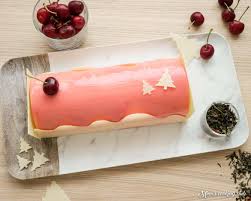 La Buche Sakura Pour Un Noel Fruite Menu De Noel Recette Fudge Compote De Cerises