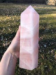 4 18 Lb Rose Quartz Tower Large Pink Crystal Obelisk Rose Etsy Rose Quartz Crystal Pink Crystal Large Crystals
