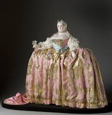 Elizabeth crowned herself empress in the dormition cathedral on 25 april 1742 (o.s.), which would become standard for all emperors of russia until 1896. Brianna Dumont Elizabeth The Fashionable Of Russia
