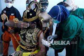 Satgas Vaksinasi Mandiri Bukan Komersialisasi Republika Online