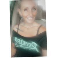 Ashley Sue's Instagram, Twitter & Facebook