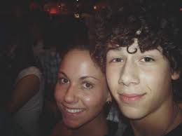 So wish y'all would come close to me ...I would so love to see a show