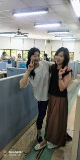 竹亚科的植物，秆一般为木质，多为灌木或乔木状，秆的节间常中空；主秆叶（秆箨即笋 壳）与普通叶明显不同；秆箨的叶片（箨片）通常缩小而无明显的中脉；普通叶片具短柄，且与叶鞘相连处成一关节，叶易自叶鞘脱落。 染色体：x=12，稀 7、 6、 5。体中所含的sio 2 可高达70%，竿和各级分枝之节. ç«¹ç§'å¯¦ä¸­ç§'å­¸ç­ç¬¬åå±†æˆæžœç™¼è¡¨ Home Facebook