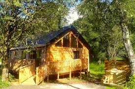 Log cabins and vacation rentals in loch lomond and the trossachs national park, scotland. 5 Best Lodges With Hot Tubs Oban 2021 Best Lodges With Hot Tubs