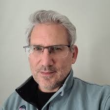 Samuel Kitchen's Instagram, Twitter & Facebook