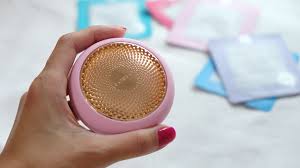 Find great deals on ebay for face massager. I Tried To Use A Face Mask For 5 Straight Days And This Is What Happened Gadgetmatch