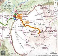 Er ist vor 380.000 jahren an der südseite des piton des neiges entstanden und ist einer der aktivsten 2017 spuckt er südlich des hauptkraters seit 31. Ascension Du Cratere Dolomieu Carte De La Reunion
