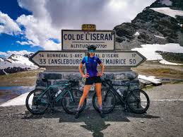 Intervista con Viviana Robba, un amore sfrenato per la bicicletta e la  fotografia – Nonsolomodanews.it