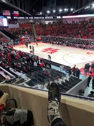 The Band Entertains Us Picture Of Fertitta Center