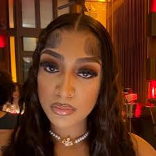 Mary Nally (@MaryNally1)