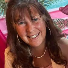 Alisa J. Mahone Murphy 添加了 1 张新照片。