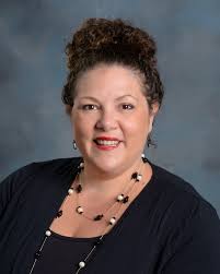 Alumni Find Fulfillment Working at Their Alma Mater