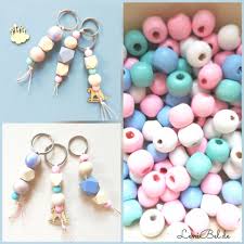 Scoubidou bänder / anleitung scoubidou viereck als schlüsselanhänger abonniert meinen kanal wenn ihr diy liebt Schlusselanhanger Diy Mit Holzperlen Und Nagellack