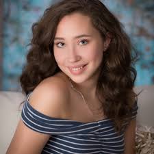 Amanda Schaller (@aschaller85)