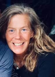 Lynn Langdon's Instagram, Twitter & Facebook