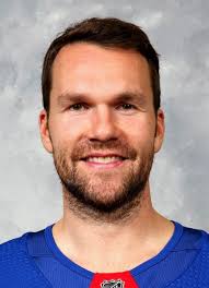 Player photos for the 2004-05 Chicoutimi Sagueneens at hockeydb.com