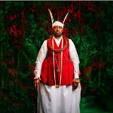 Prince tsola emiko is the son of emiko's predecessor, atuwatse ll. Lovely New Photos Of The Olu Of Warri Designate Omoba Tsola Emiko