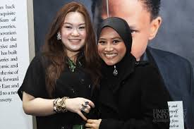 Tan sri azman hashim (ambank. Generasi Global Students With Tan Sri Lim Kok Wing Uk Limkokwing University Of Creative Technology