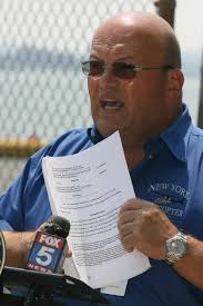 NYC helicopter tour CEO Michael Roth says pilot called in for gas before  Hudson River helicopter crash