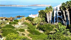 Compara gratis los precios de particulares y agencias ¡encuentra tu casa ideal! Casa Cristalina Menorca Condominiums For Rent In Platges De Fornells Illes Balears Spain