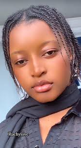 Top of the day to you dear amazing family🌞… I love you all😘 Ruchycares❣️