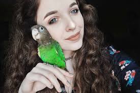 Macaulay and the Bean are vibing while I clean