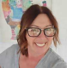 Amy Wegman's Instagram, Twitter & Facebook