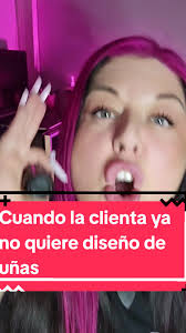 Cuando la clienta de uñas se arrepiente y no quiere el diseño que te pidió  para su manicura 💅🏻 Ellas no se dan cuenta de que frustran nuestra vena  artística 🖌😌 Comparte este reel con tus clientas!! ...