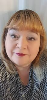 Have a great Saturday, from me in Essex England 🏴󠁧󠁢󠁥󠁮󠁧󠁿. I'm a  clinical hypnotherapist here , love psychology and the human mind and  helping heal people. What do you like doing?