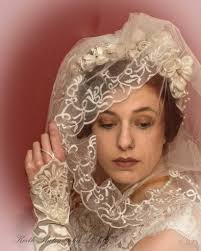 Celebrity's daring outfit sparks fan debate