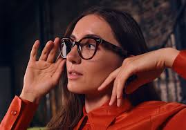 Amazon.com: Amazon Echo Frames, an Alexa device (newest model), Smart  glasses with Alexa, Rectangle frames in Classic Black with blue light  filtering lenses : Everything Else