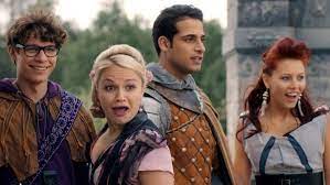 The plot of the movie has no influence to the show. Das Haus Anubis Pfad Der 7 Sunden Film 2012 Moviebreak De