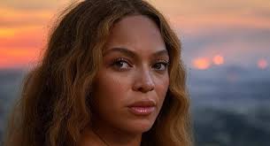 Vanessa Williams Launches Own Label, First Album in 15 Years!