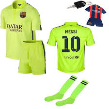 Dit is het nieuwe portugal thuisshirt 14/15 voor het aankomende wk voetbal 2014 in brazilië. Barcelona Kids Jersey 2014 2015 Fc Barcelona Third Lime Green Lionel Messi 10 Football Soccer Kids Jersey Shorts With Socks And Free Key Chain For 3 14 Years Buy Online In Portugal At