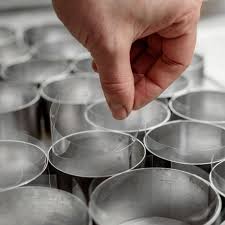 I wanted to be a good cake decorator from the moment i realized that i had a passion for food and yet, it just did not come naturally to me. Acetate Roll For Cake Lining Plastic Cake Collars