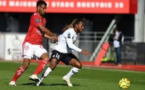 Bem vindos à página oficial de facebook de renato sanches, jogador do bayern de munique. Renato Sanches Liverpool Transfer As Wijnaldum Replacement