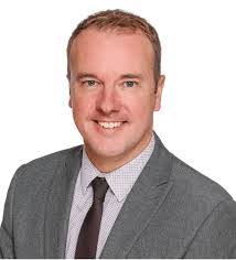 Lee Kendall's Instagram, Twitter & Facebook